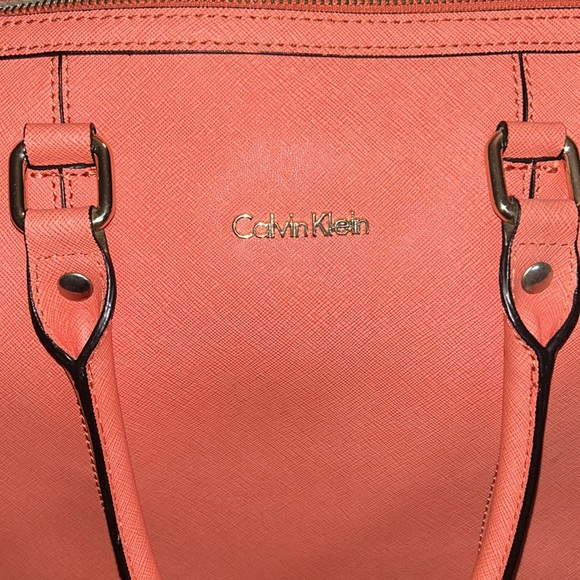 Calvin Klein handbag - Picture 2 of 6